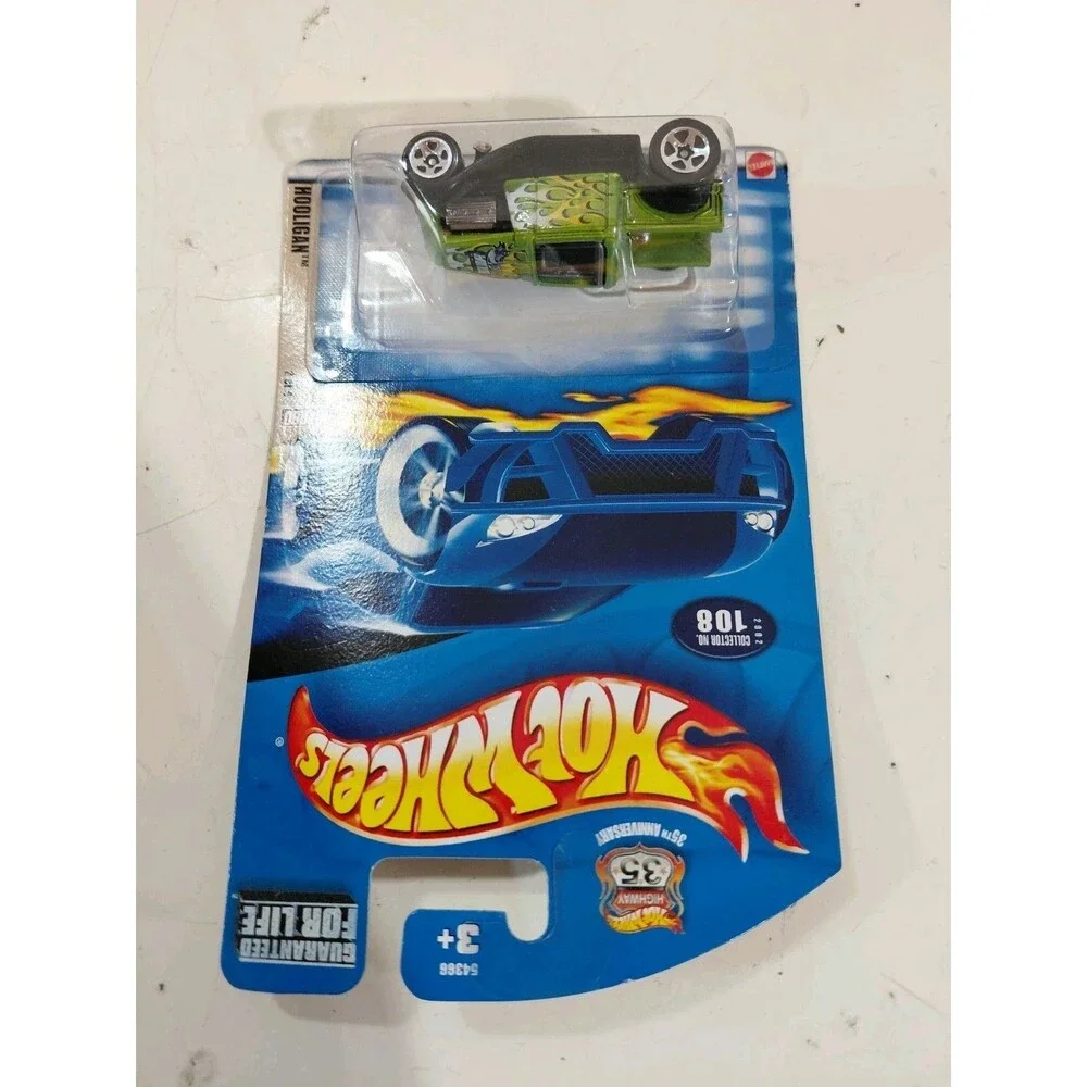 NIP Hot Wheels Hot Rod Magazine 1:64 DieCast Hooligan Rat Rod Truck